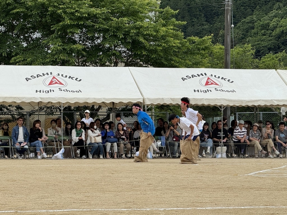 男子200ｍ障害走