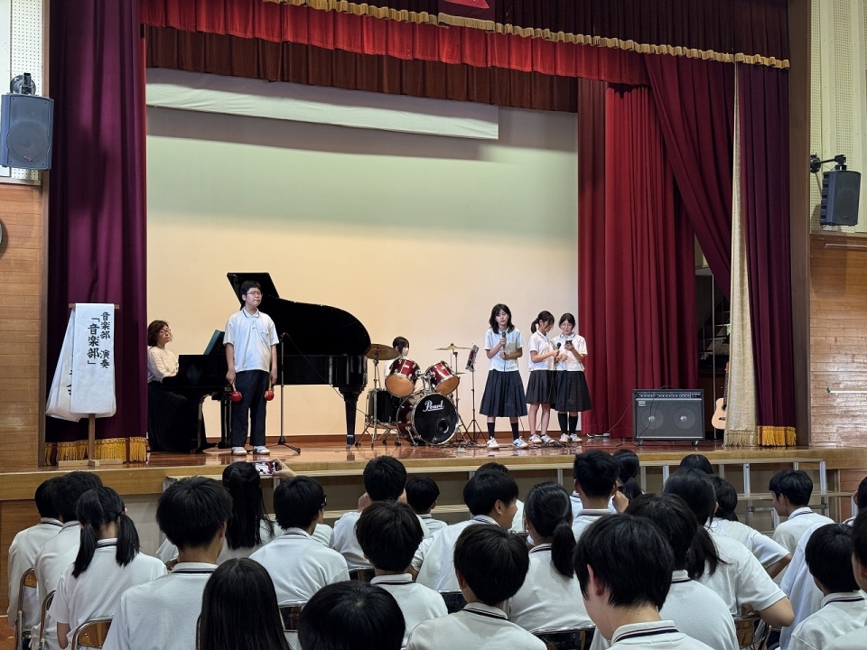 紅華祭文化の部　有志・音楽部発表