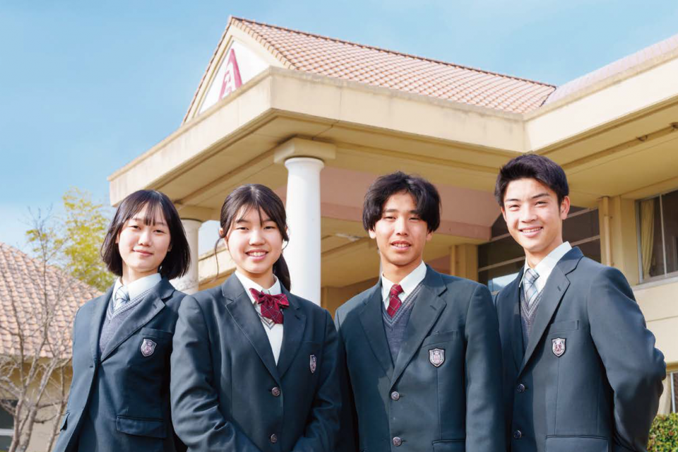 2026学校案内 各国語版　2026 School Guide (Multilingual Editions)